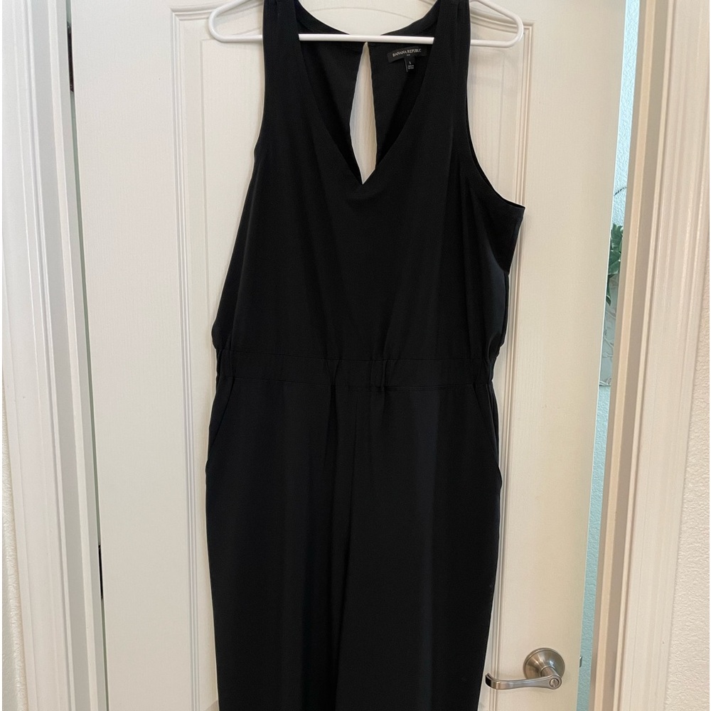 Banana Republic black jumper. XL NWT.